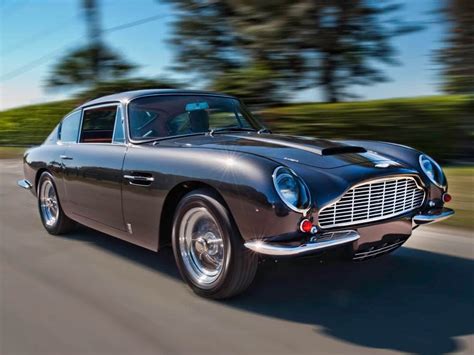 aston martin db6